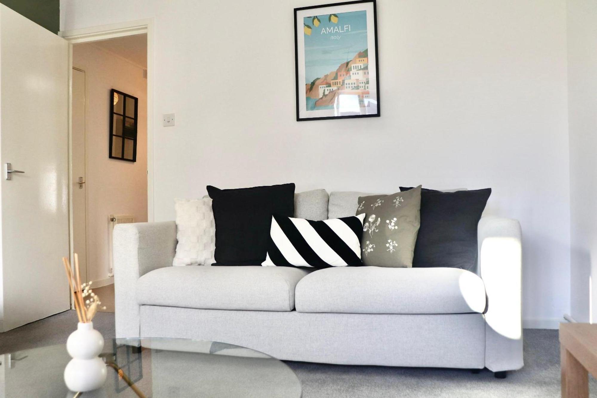 Stunning Apartment, Sleeps 4, Central London, 1 Bedroom, Zone 1, Kennington - Open For Business Stays, Long Stays And Families Relocating Exterior foto